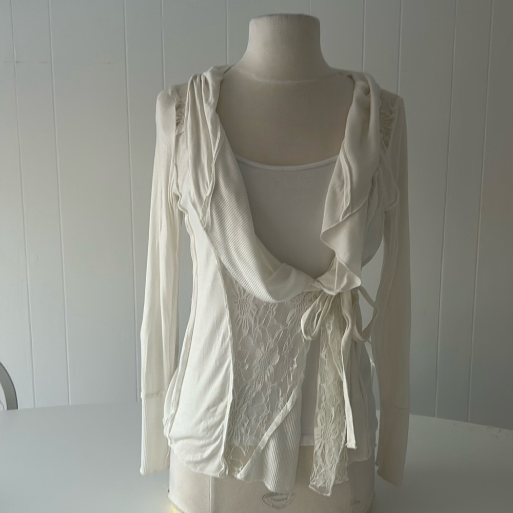 Ya Los Angeles || NWOT Lacey Side Tie Cardigan White Size Small